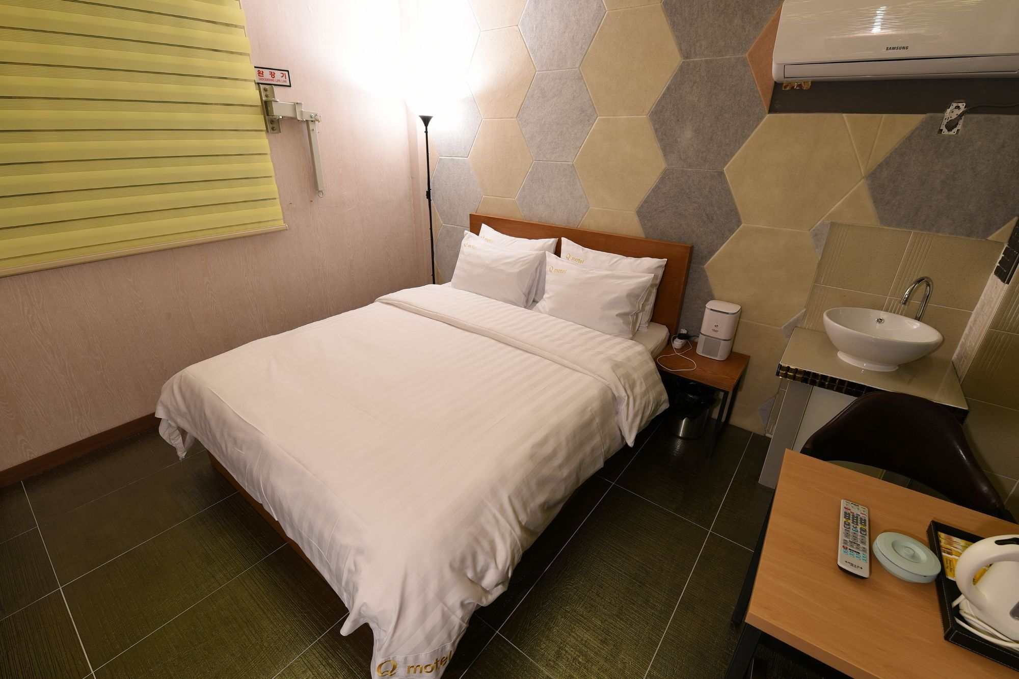 Jecheon Q Motel エクステリア 写真