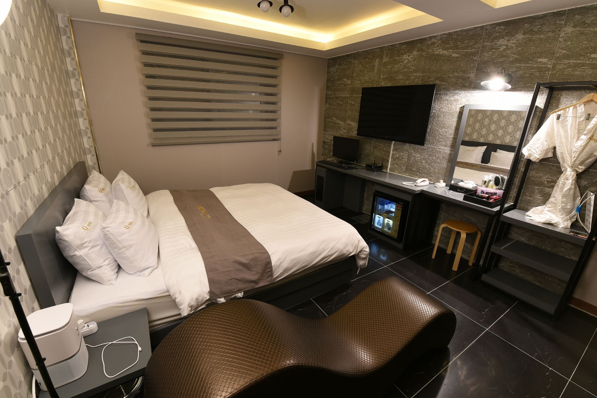Jecheon Q Motel エクステリア 写真